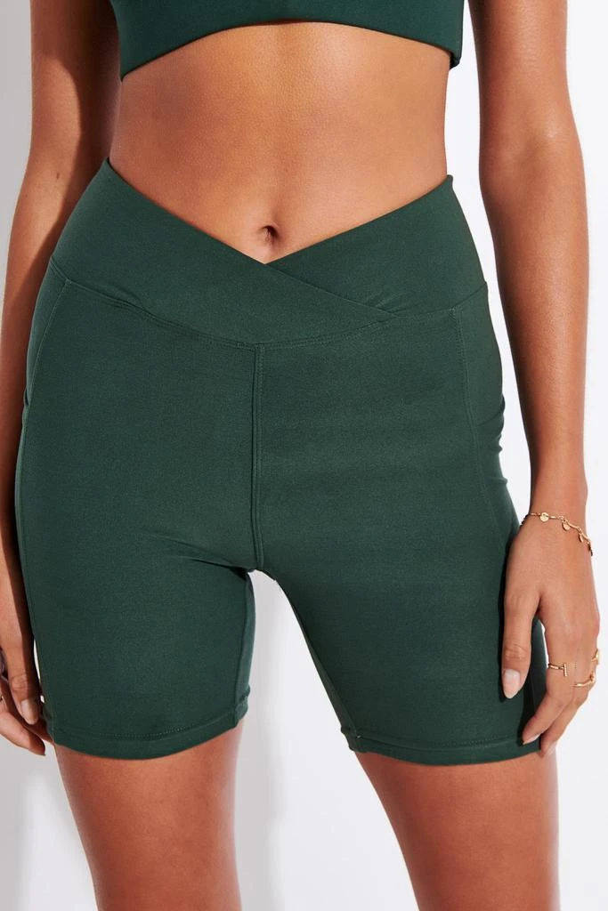 商品Wolven|Midi Bike Short - Thyme,价格¥493,第1张图片