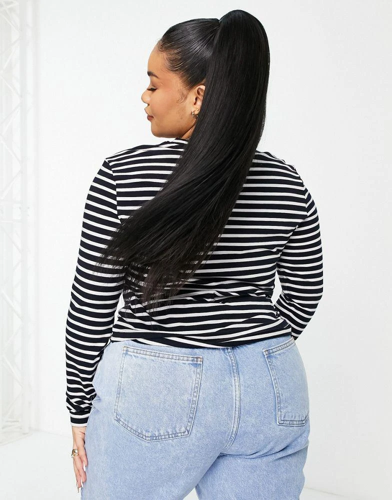 商品ASOS|ASOS DESIGN Curve long sleeve striped t-shirt in navy,价格¥139,第3张图片详细描述