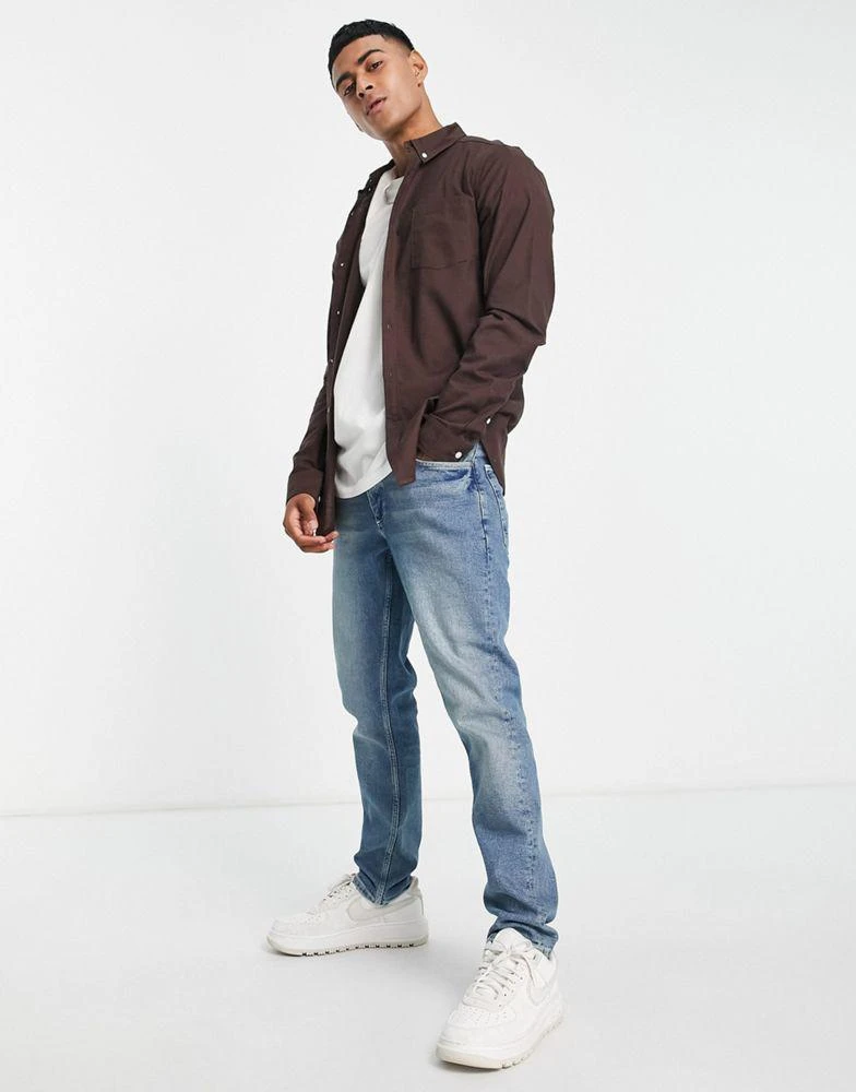 商品ASOS|ASOS DESIGN slim oxford shirt in deep brown,价格¥198,第4张图片详细描述