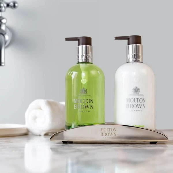 商品Molton Brown|Molton Brown Lime & Patchouli Hand Lotion,价格¥298,第4张图片详细描述