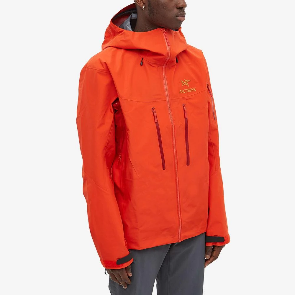 商品Arc'teryx|男款 始祖鸟 Alpha SV系列 户外防水硬壳冲锋衣,价格¥5916,第5张图片详细描述