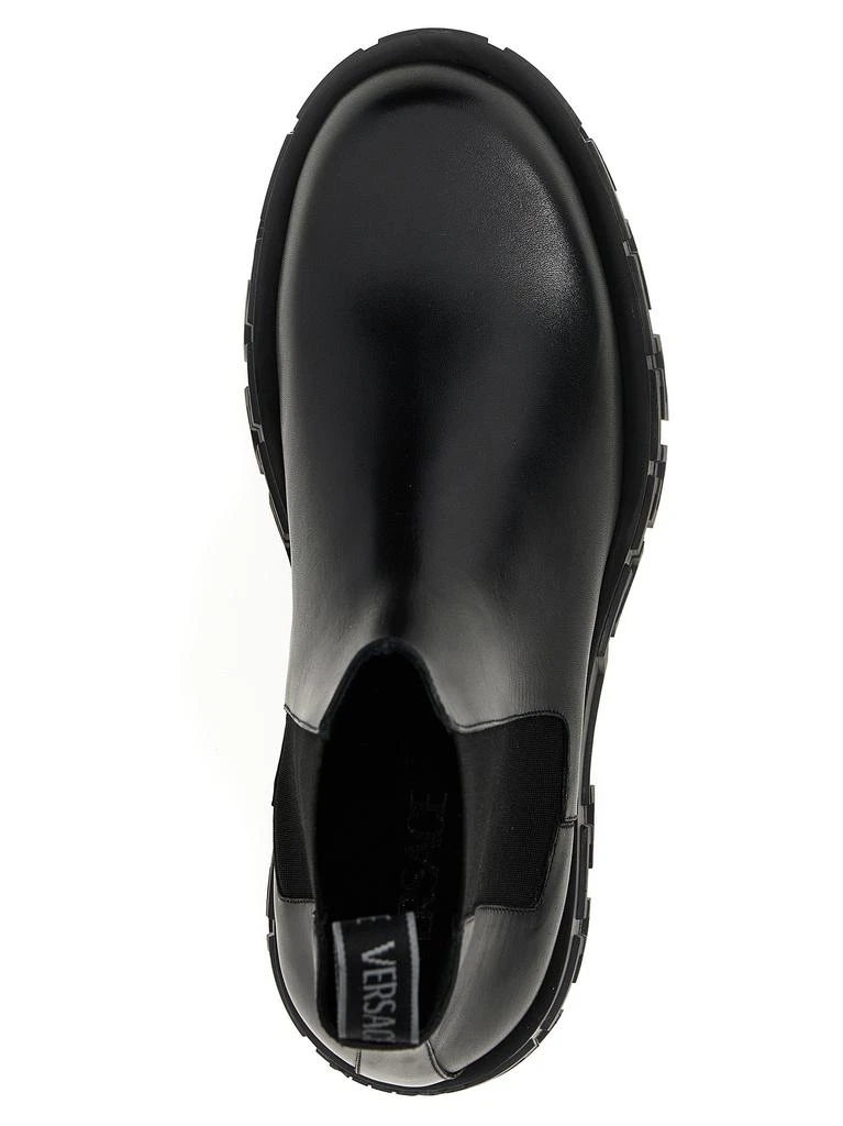 商品Versace|Greca Boots, Ankle Boots Black,价格¥3039,第3张图片详细描述