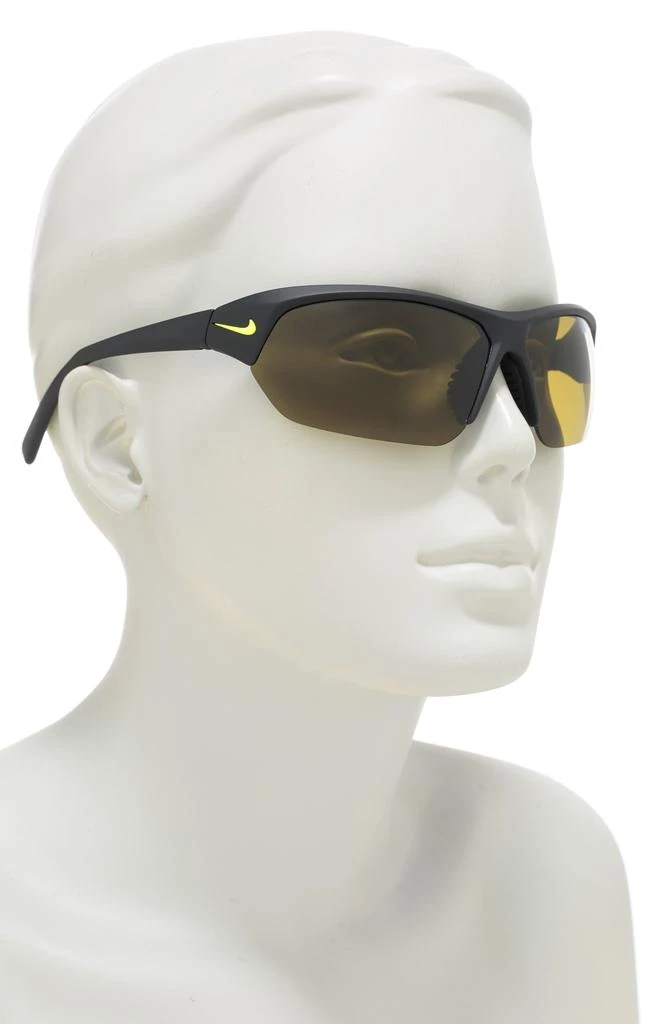 商品NIKE|Skylon Ace 69mm Wrap Sunglasses,价格¥375,第3张图片详细描述