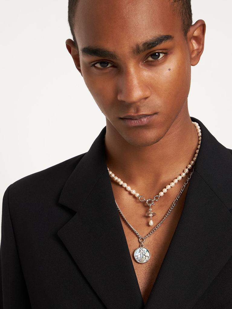 商品Vivienne Westwood|Man Leon Mother Of Pearl Necklace,价格¥1808,第1张图片
