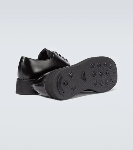 Leather platform Derby shoes 商品
