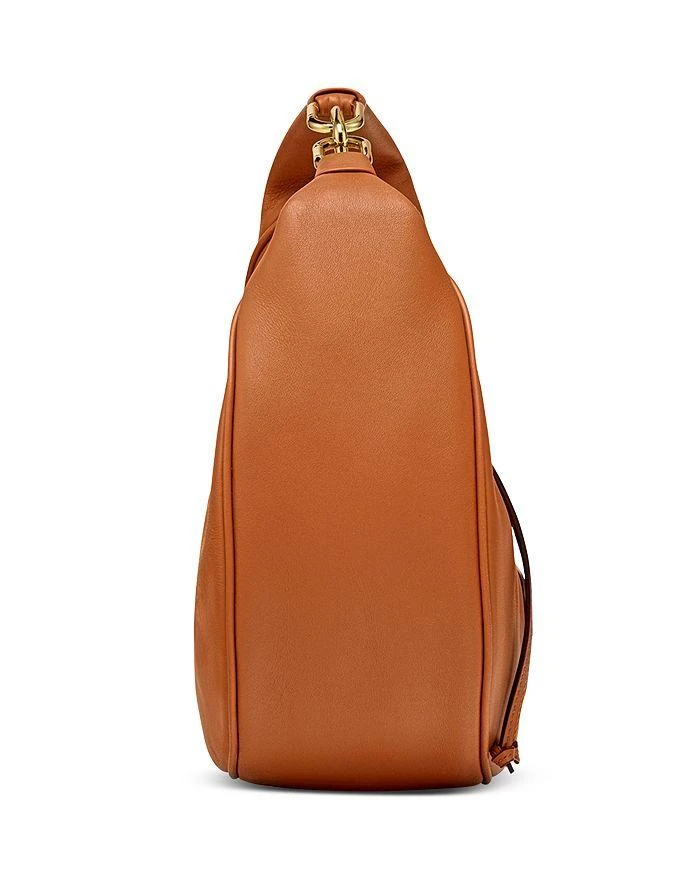 Medium Mode Travia Hobo in Spanish Nappa Leather 商品