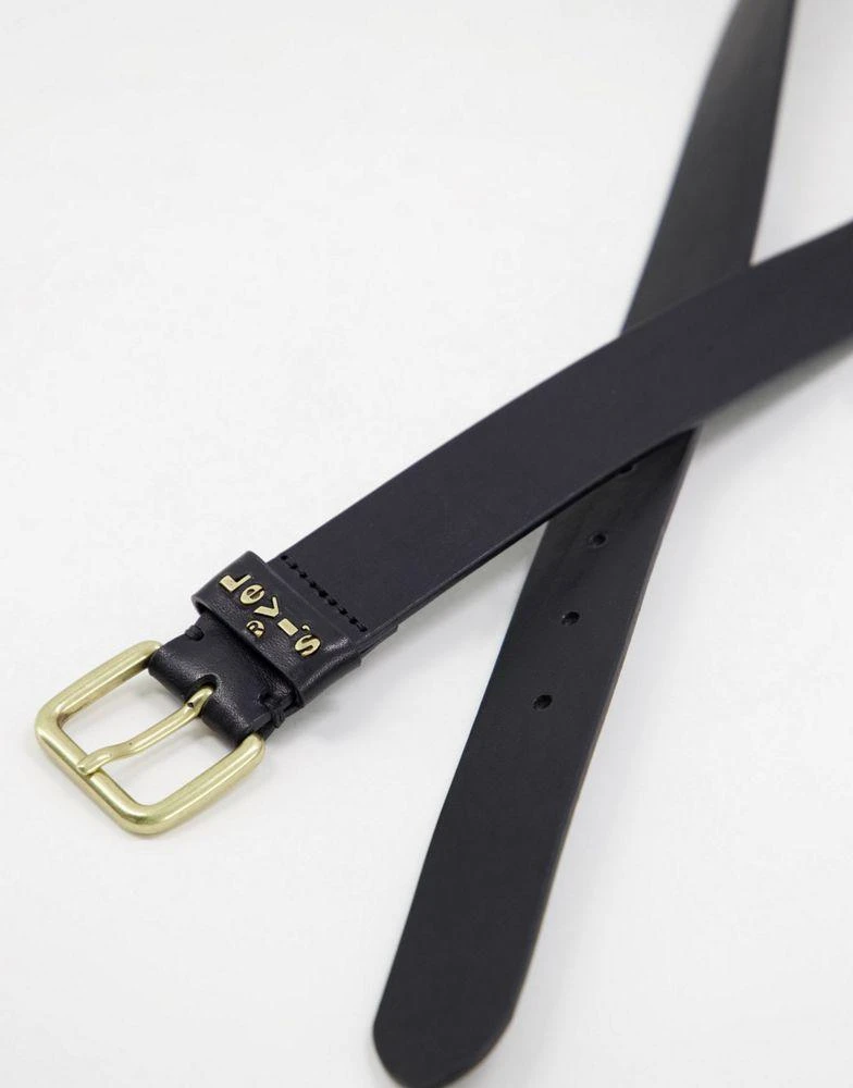 商品Levi's|Levi's leather logo belt loop belt in black,价格¥250,第3张图片详细描述