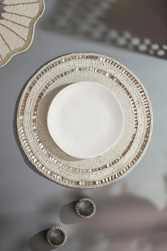商品Tiramisu|The "Coastal Pearl" Beaded Placemat,价格¥305,第2张图片详细描述