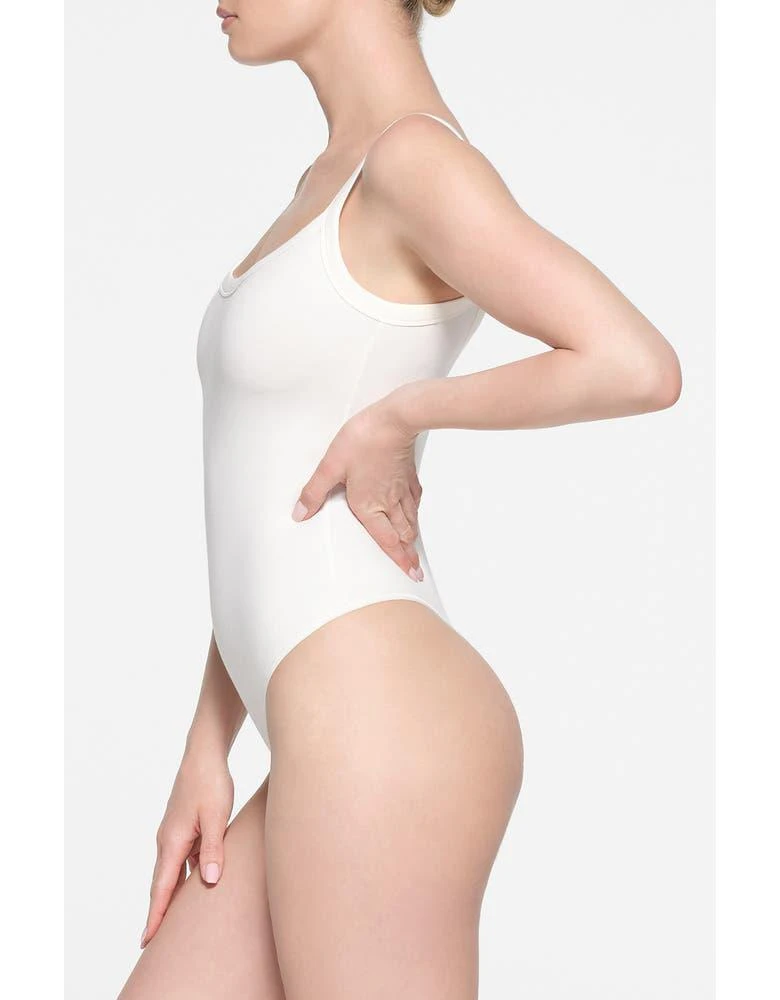 商品SKIMS|Stretch Cotton Jersey Bodysuit,价格¥188,第3张图片详细描述