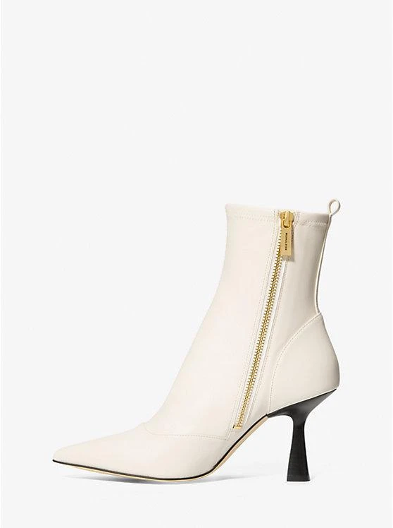 商品Michael Kors|Clara Ankle Boot,价格¥752,第3张图片详细描述