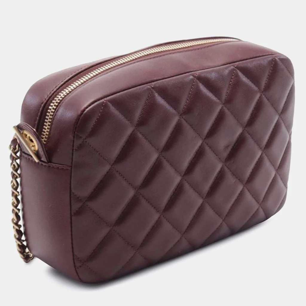 商品[二手商品] Chanel|Chanel Red CC Quilted Lambskin Diamond Camera Bag,价格¥30570,第2张图片详细描述