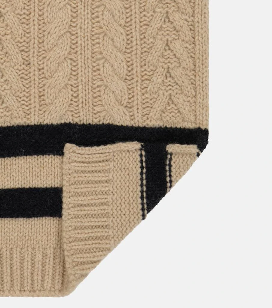 商品Moncler|Cable-knit cashmere and wool-lend scarf,价格¥4476,第5张图片详细描述