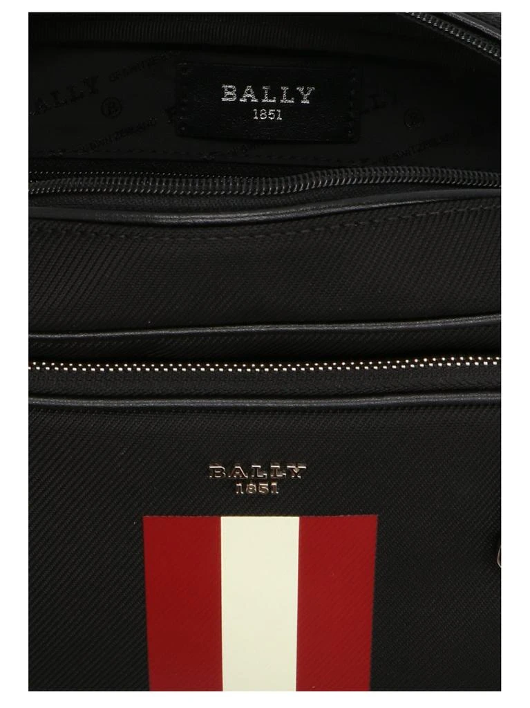 商品Bally|Bally Zedri Logo Plaque Shoulder Bag,价格¥1811,第4张图片详细描述