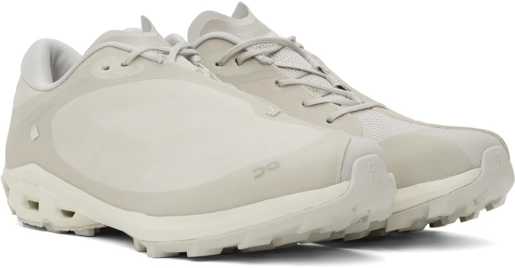 商品Post Archive Faction|Off-White On Edition Cloudventure Peak PAF Sneakers,价格¥1607,第4张图片详细描述