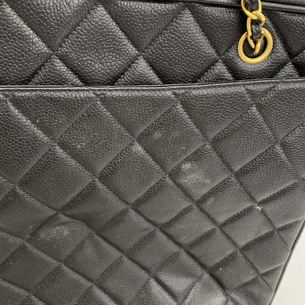 Grained Calfskin Shoulder Bag (Pre-Owned) 商品