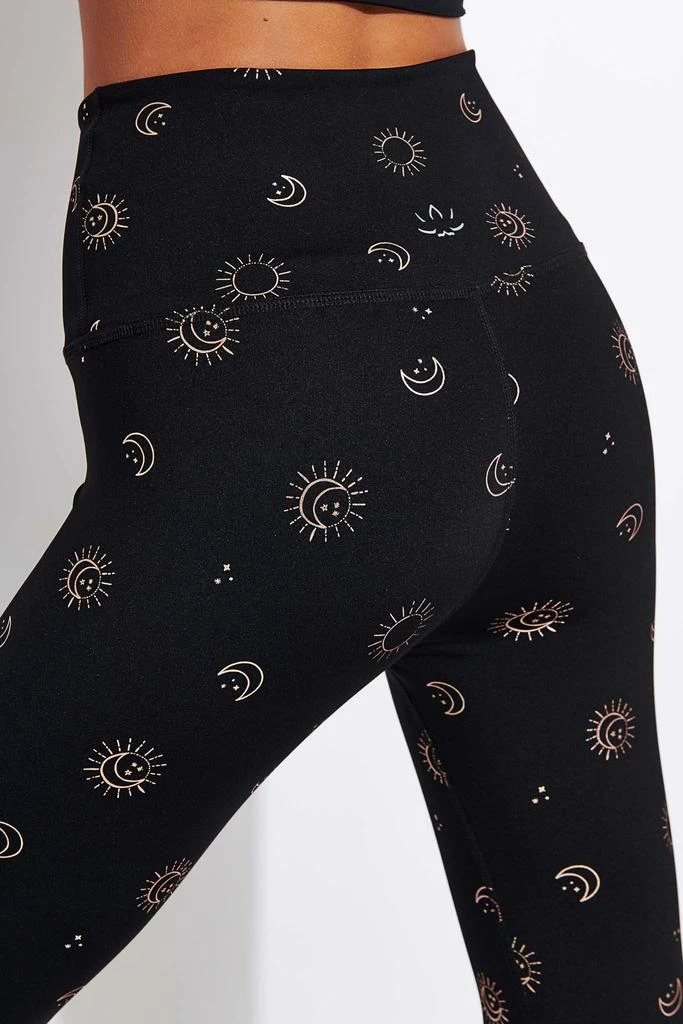 商品Beyond yoga|High Waisted Midi Legging - Black-Light Rose Gold Sun And Moon,价格¥767,第4张图片详细描述