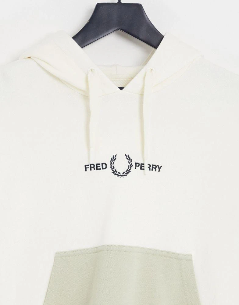 商品Fred Perry|Fred Perry colour block hooded hoodie in ecru,价格¥746,第2张图片详细描述