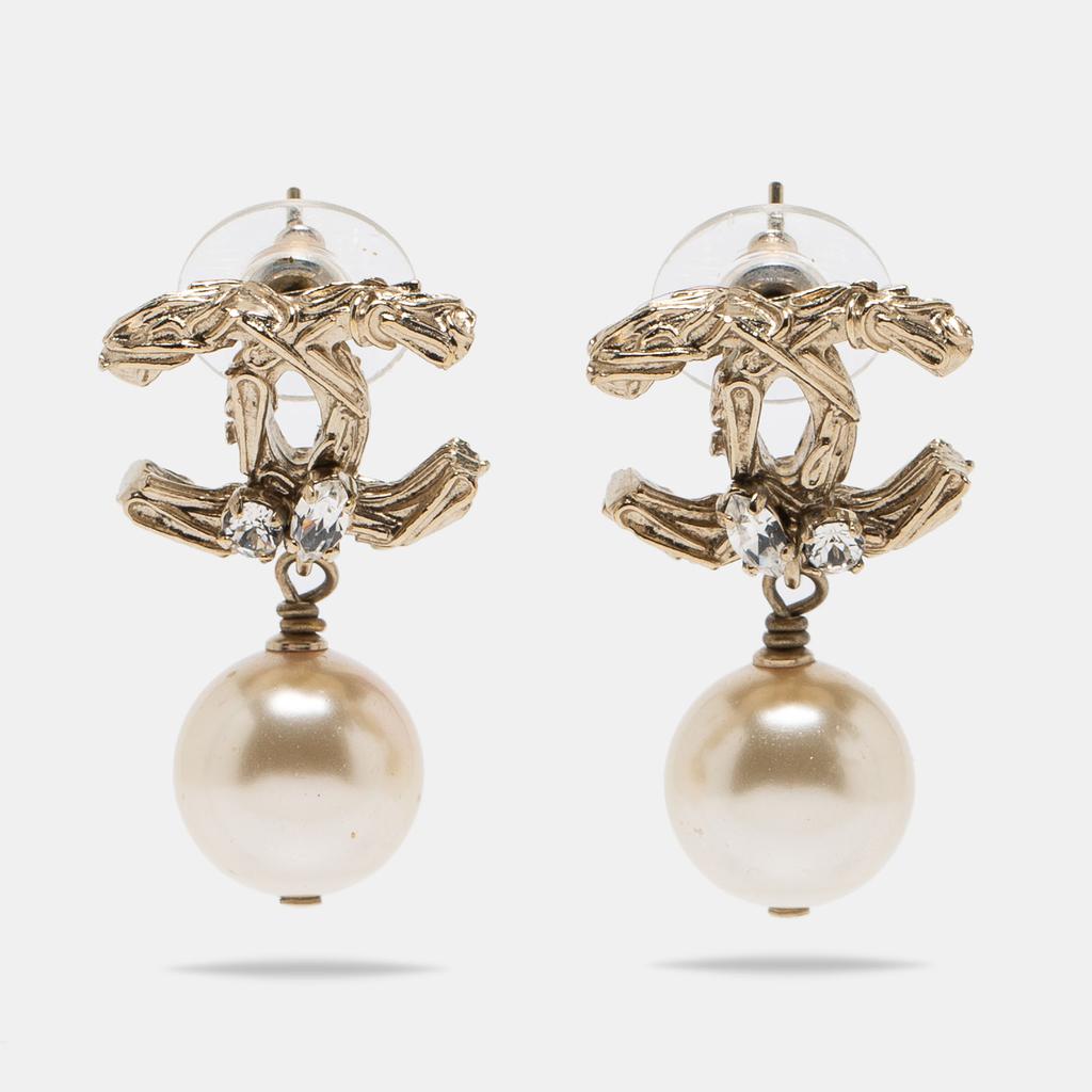 Chanel CC Faux Pearl Crystals Gold Tone Drop Earrings商品第1张图片规格展示