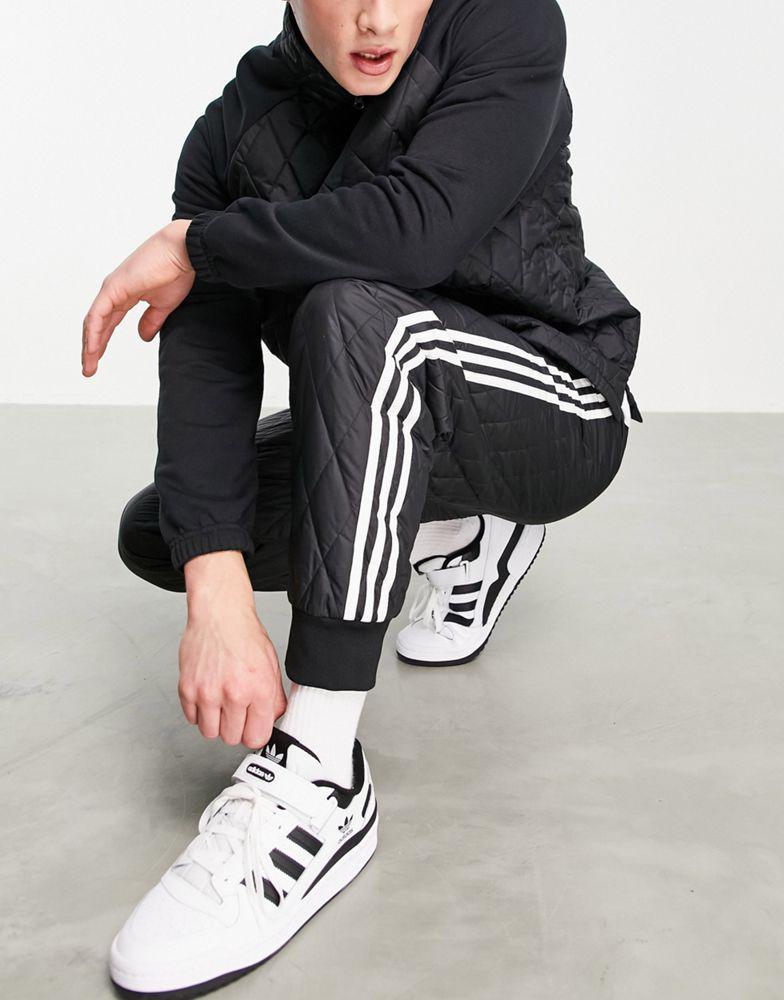 商品Adidas|adidas Originals adicolor three stripe quilted track pants in black,价格¥286,第5张图片详细描述