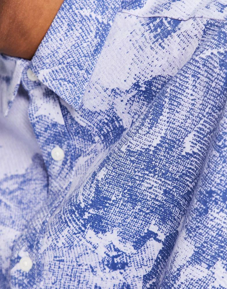 商品ASOS|ASOS DESIGN 90s oversized denim shirt in floral print,价格¥205,第4张图片详细描述