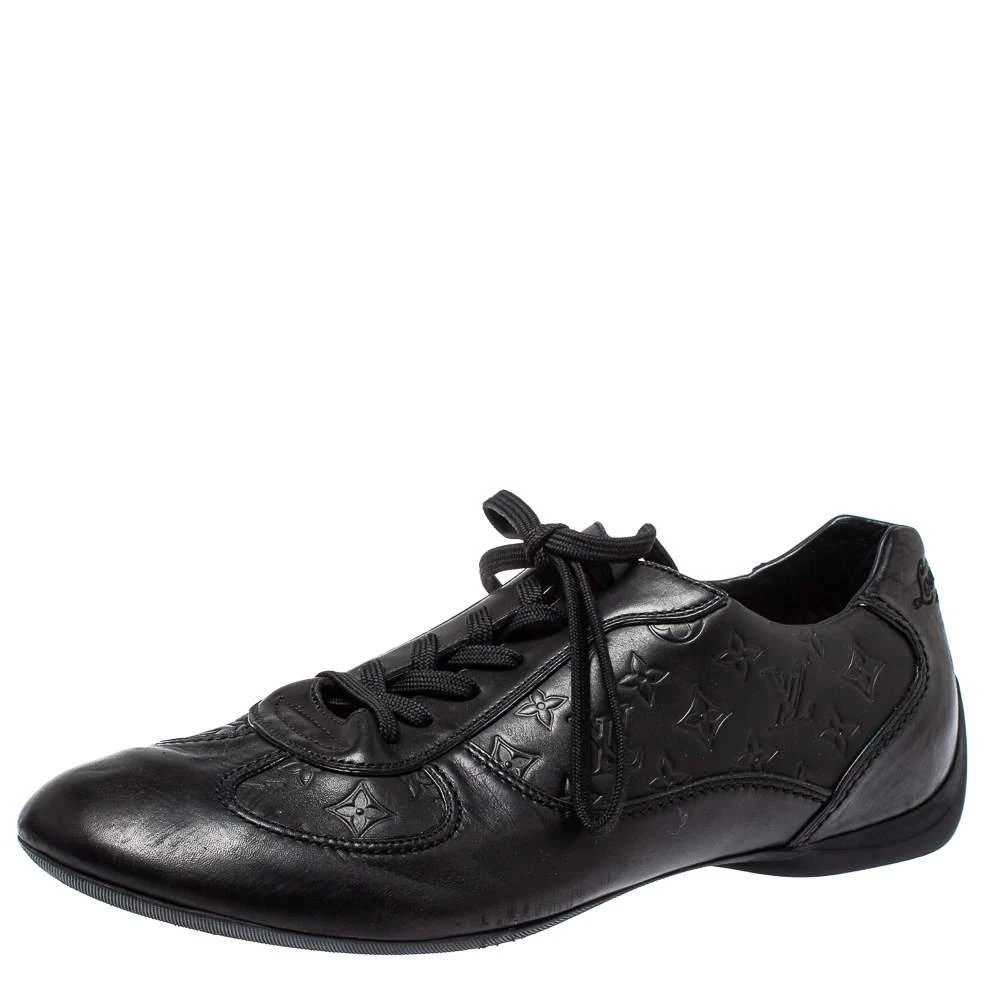 商品[二手商品] Louis Vuitton|Louis Vuitton Black Monogram Embossed Leather Lace Up Sneakers Size 42,价格¥3033,第1张图片