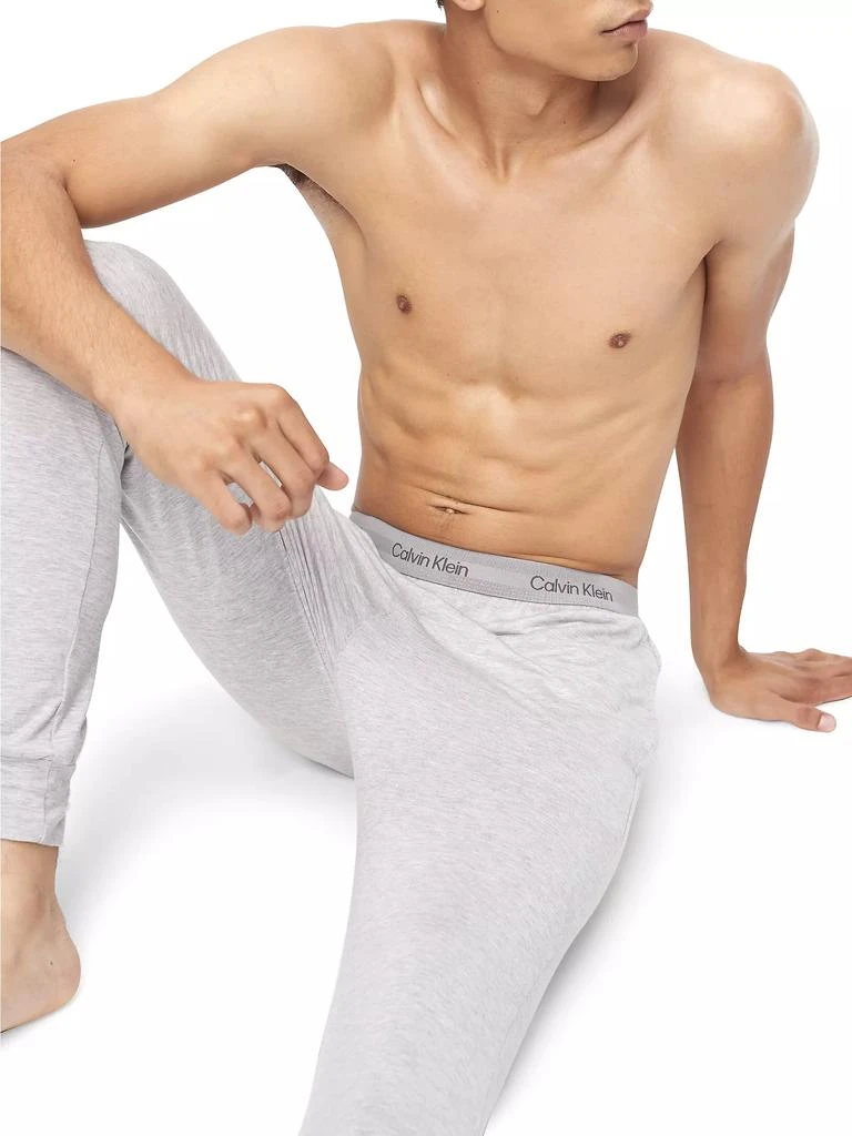 商品Calvin Klein|Ultra-Soft Modern Lounge Joggers,价格¥184,第5张图片详细描述