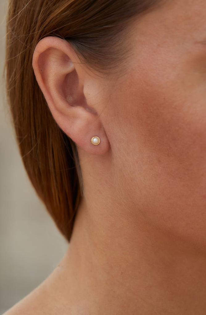 14K Gold & Cultured Freshwater Pearl Stud Earrings商品第2张图片规格展示
