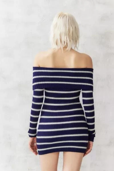 商品Urban Outfitters|UO Tori Striped Off-The-Shoulder Knit Mini Dress,价格¥522,第4张图片详细描述