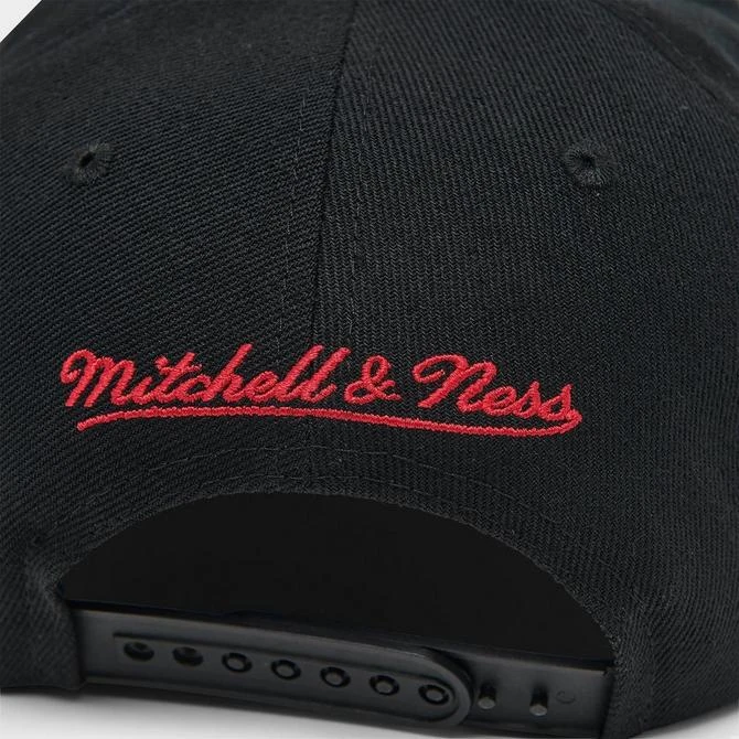 Mitchell & Ness NBA Chicago Bulls Patch Overload Snapback Hat 商品