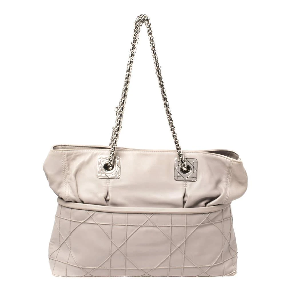 商品[二手商品] Dior|Dior Light Grey Cannage Leather Granville Chain Link Tote,价格¥2836,第4张图片详细描述