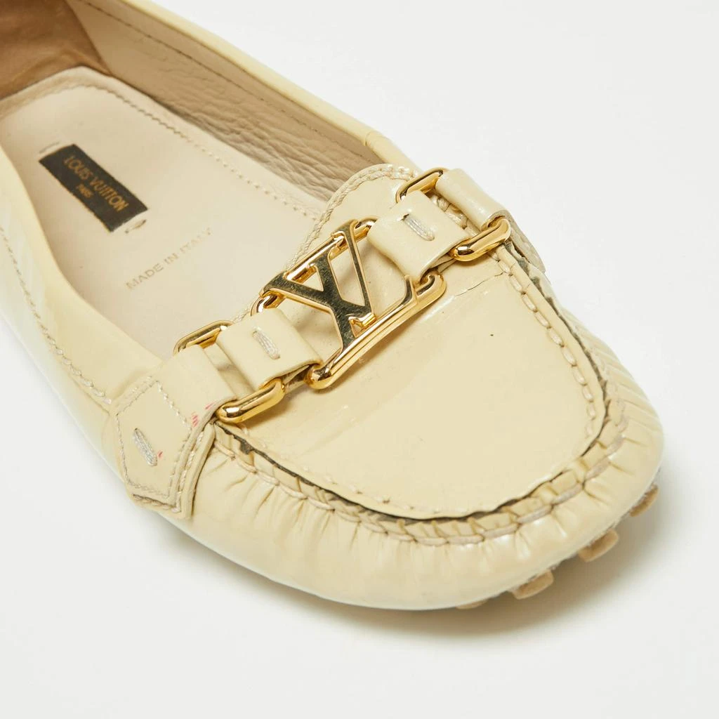 Louis Vuitton Cream Patent Leather Oxford Loafers Size 37 商品