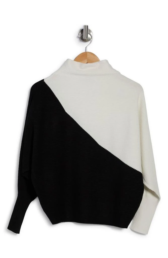 商品Tahari|Diagonal Colorblock Mock Neck Dolman Sweater,价格¥143,第3张图片详细描述