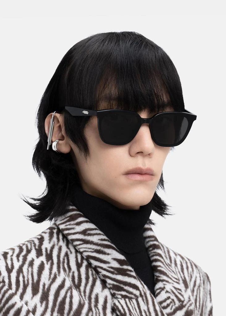 商品GENTLE MONSTER|Gentle Monster LILIT 01 Sunglasses,价格¥2073,第5张图片详细描述