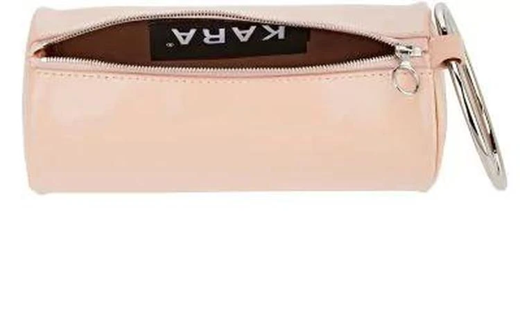 商品Kara|Duffel Wristlet,价格¥1257,第5张图片详细描述