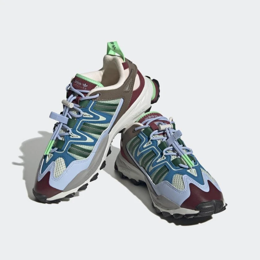 Women's adidas Hyperturf Adventure Shoes 商品