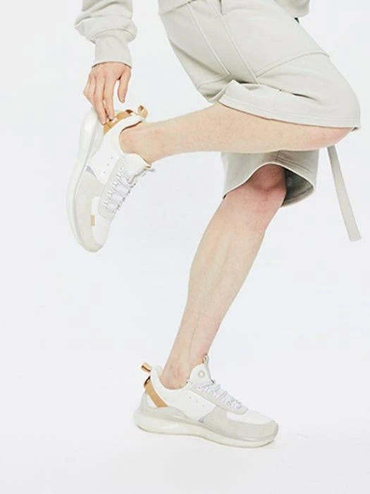 商品OVRLAB|Outtro V1 Sneakers Marshmallow White,价格¥658,第2张图片详细描述