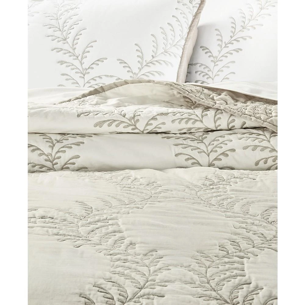 商品Martha Stewart|CLOSEOUT! CLOSEOUT! Laurel Embroidery Quilt, King, Created For Macy's,价格¥1072,第2张图片详细描述