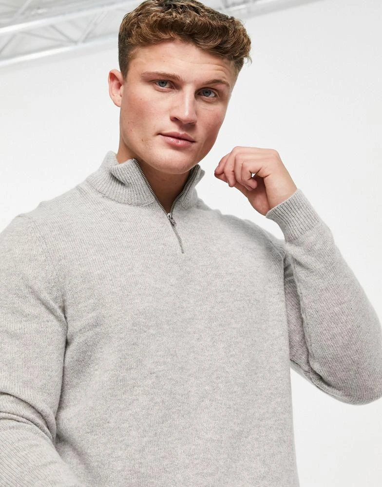 商品ASOS|ASOS DESIGN lambswool half zip jumper in light grey,价格¥247,第4张图片详细描述