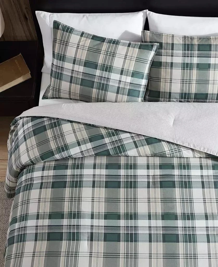商品Eddie Bauer|Timbers Plaid Comforter Set,价格¥894,第4张图片详细描述
