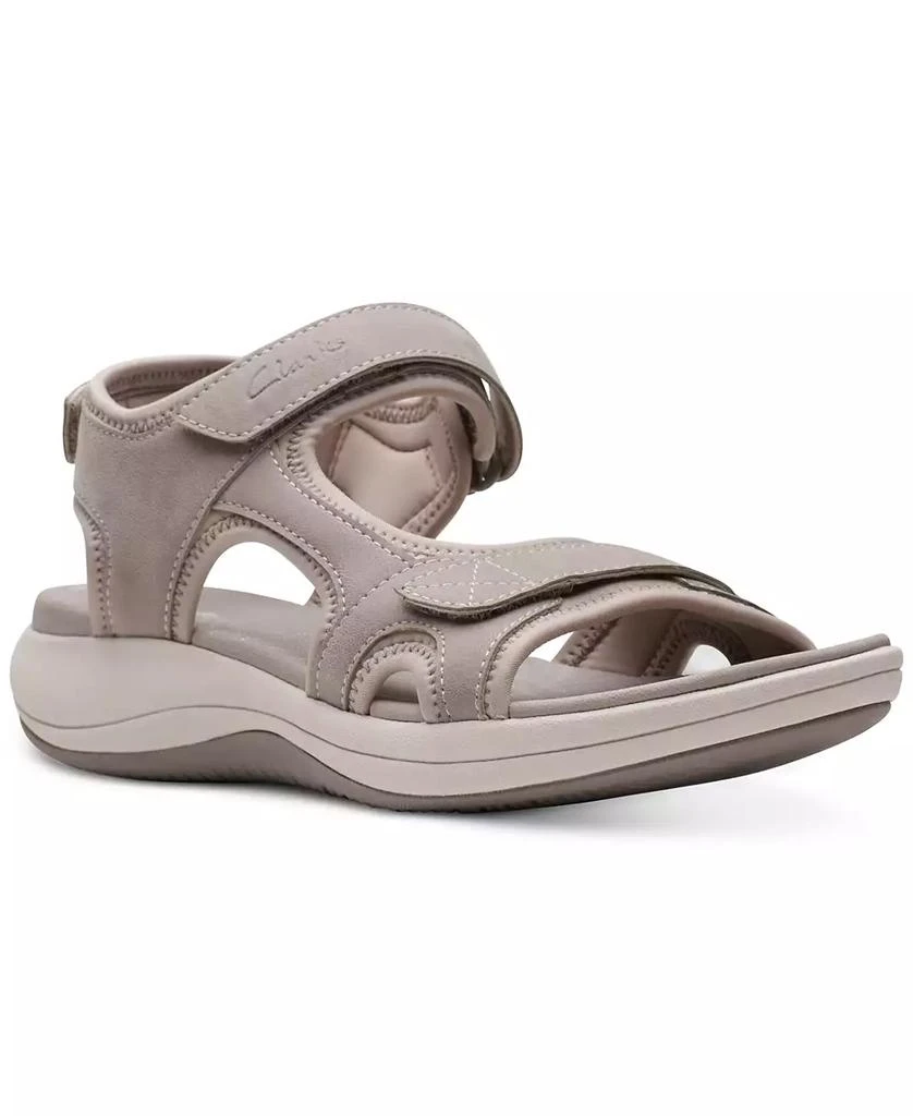 商品Clarks|Women's Cloudsteppers Mira Bay Strappy Sport Sandals,价格¥337,第1张图片