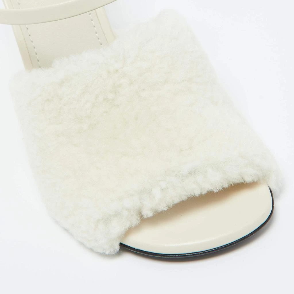 Fendi Off White Lamb Fur and Leather First Heel Mules Size 40 商品