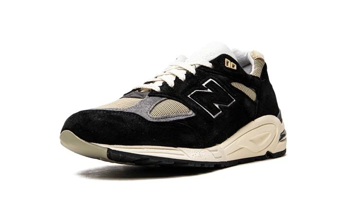 商品New Balance|New Balance 990 v2,价格¥1711-¥2046,第5张图片详细描述