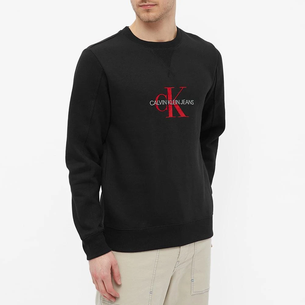 商品Calvin Klein|Calvin Klein Archival Monogram Flock Crew Sweat,价格¥442,第4张图片详细描述