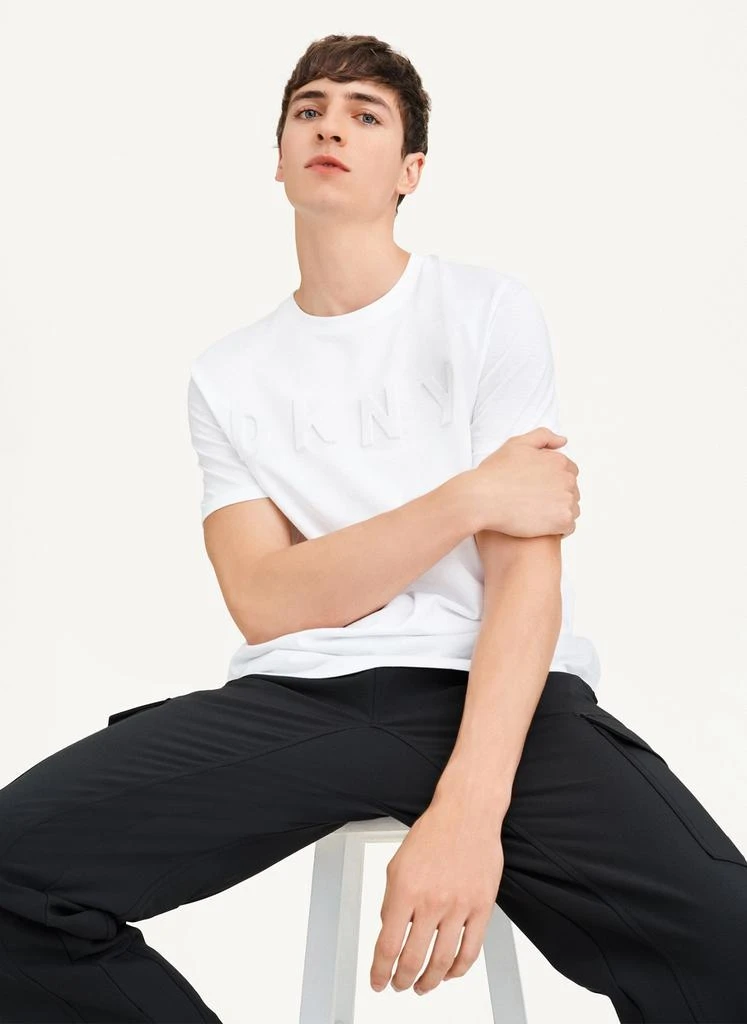 商品DKNY|Stamped Logo Tee,价格¥228,第3张图片详细描述