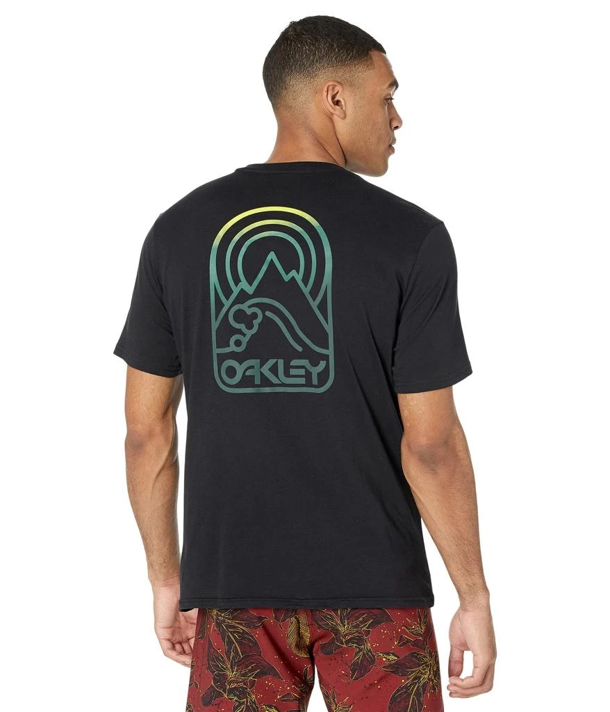 商品Oakley|Mountain Sun B1B Short Sleeve Tee,价格¥164,第2张图片详细描述