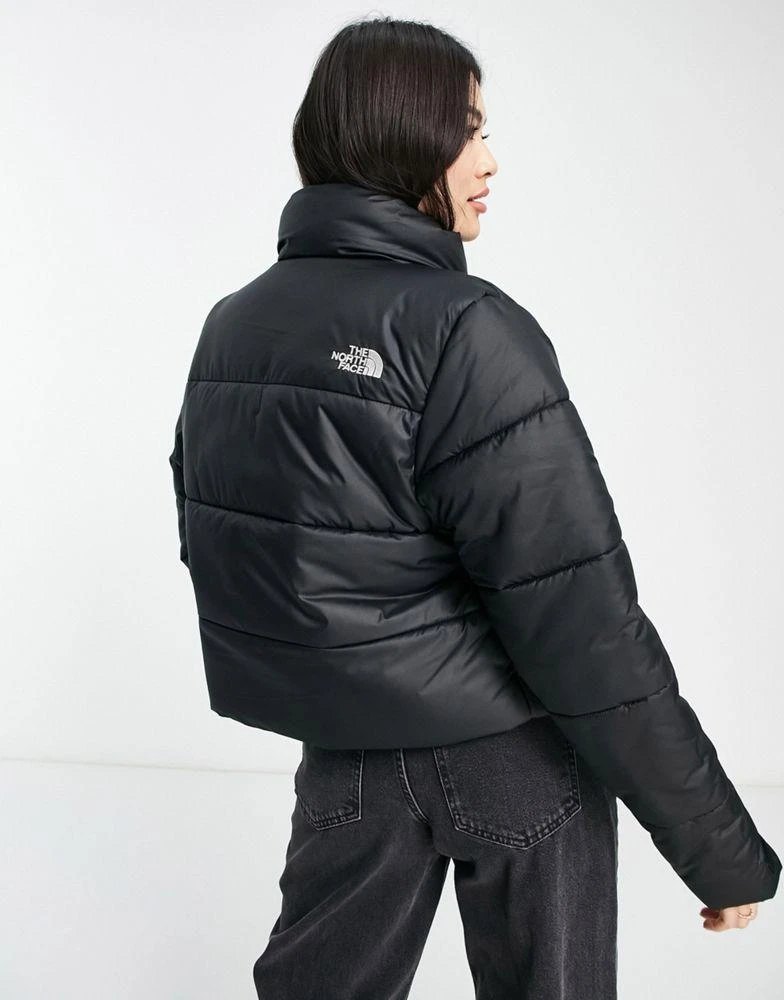 商品The North Face|The North Face Saikuru cropped puffer jacket in black Exclusive at ASOS,价格¥1610,第2张图片详细描述
