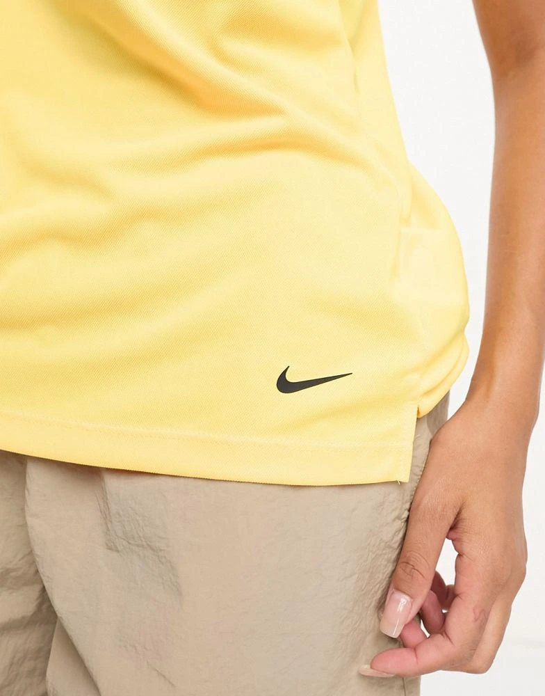 商品NIKE|Nike Golf Victory Dri-Fit sleeveless polo in yellow,价格¥361,第3张图片详细描述