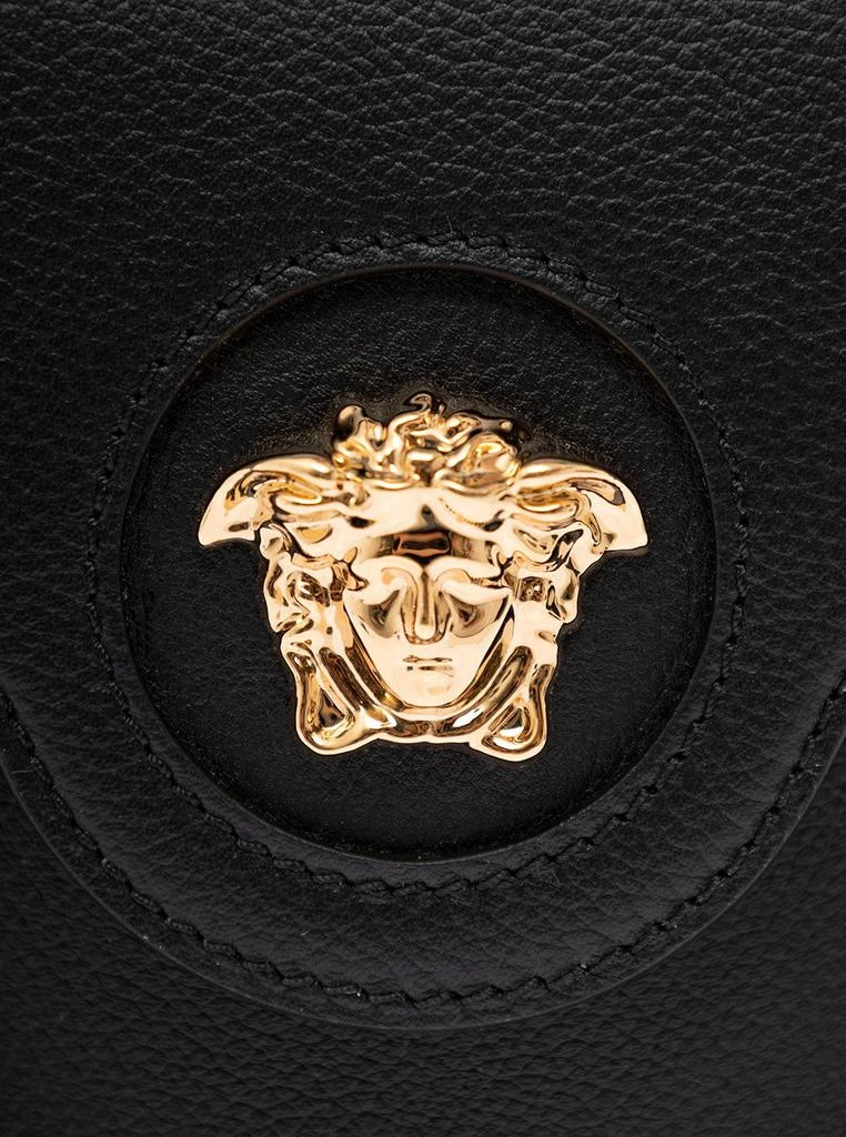 商�品Versace|Versace Woman's  Black Leather Crossbody Smartphone Case with  Medusa Logo,价格¥4702,第4张图片详细描述