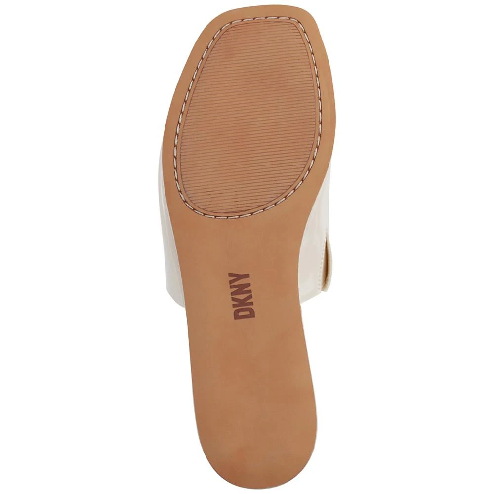 商品DKNY|Women's Adalira Slip-On Platform Wedge Slide Sandals,价格¥572,第5张图片详细描述