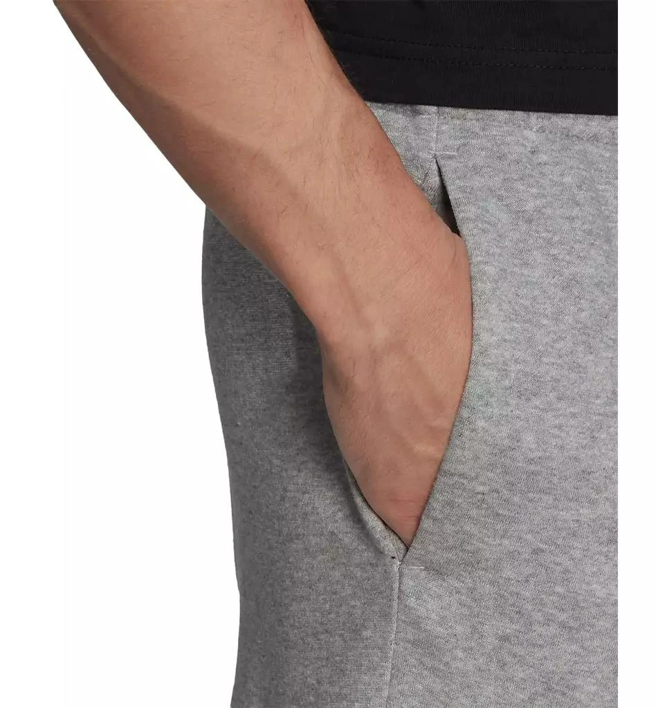 商品Adidas|Men's Essentials Regular Tapered-Fit Fleece Cargo Joggers,价格¥164,第4张图片详细描述